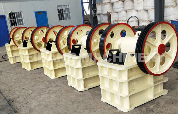 The force application situation and method of crushing machinery